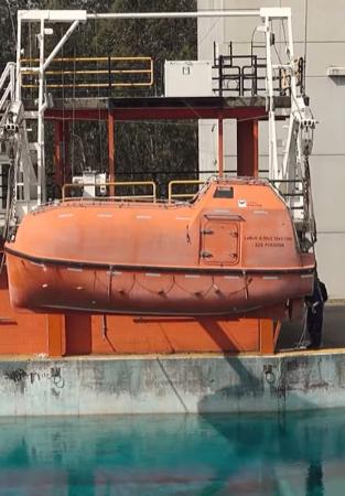 Image Conventional lifeboat launching
