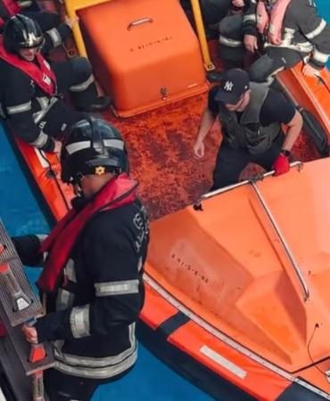 Imagen Desembarque desde escala de práctico