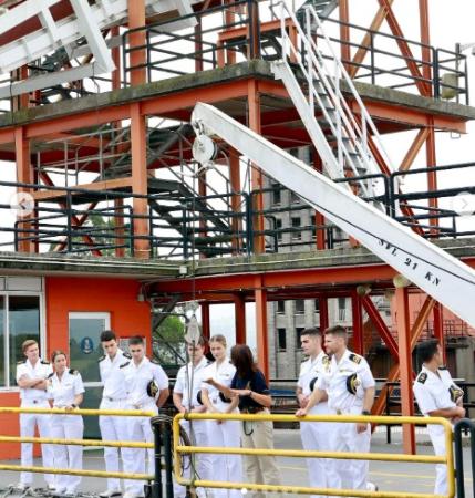 Imagen Visita de Su Alteza Real la Princesa de Asturias al Centro Jovellanos de Salvamento Marítimo